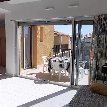 3 Pièces Terrasse Vue Et Piscine Richelieu Cap D'agde *