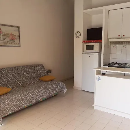 3 Pieces Terrasse Vue Et Piscine Richelieu Cap D'agde Agde